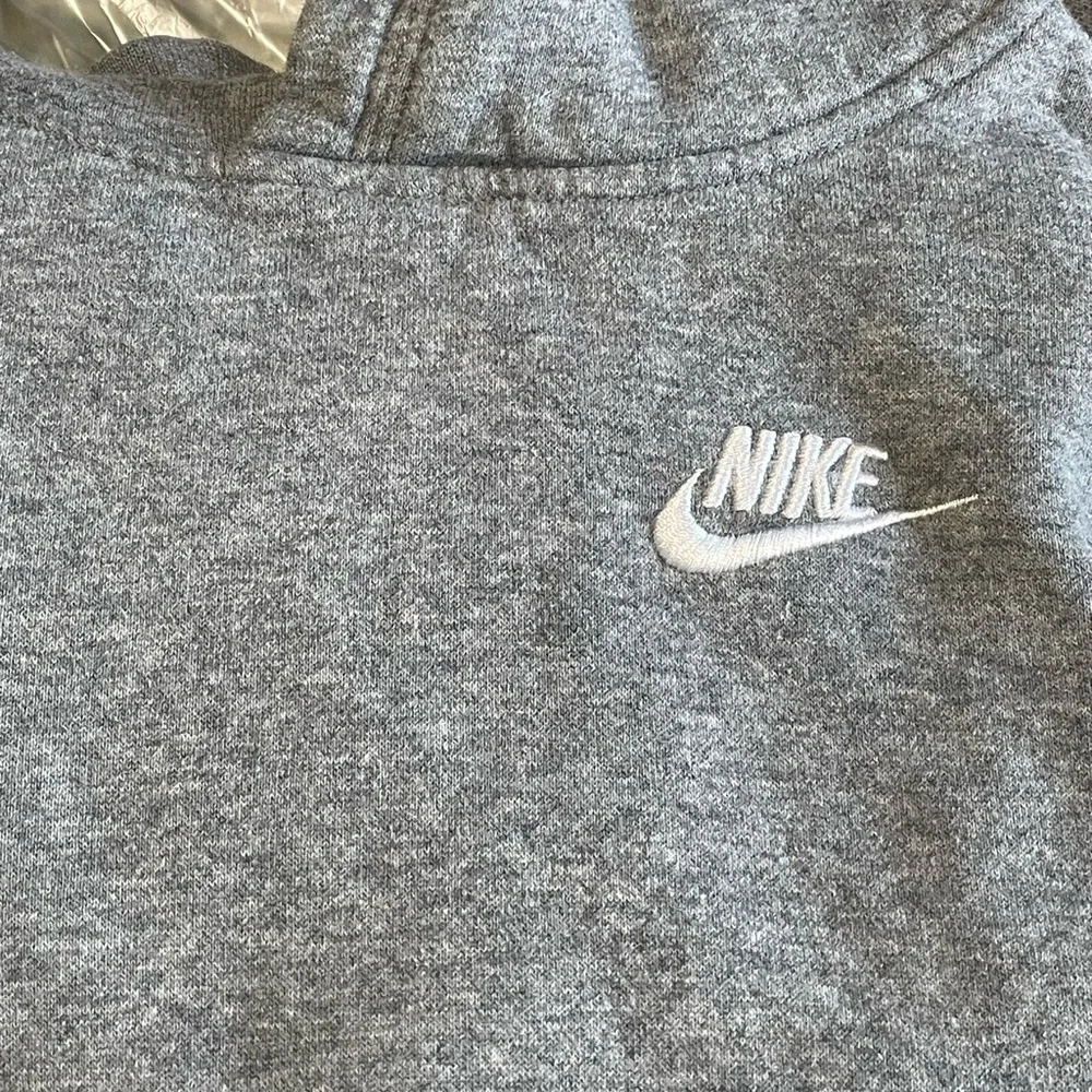 Nike Boys Small Gray Pullover Hoodie White Logo Kangaroo Pocket
